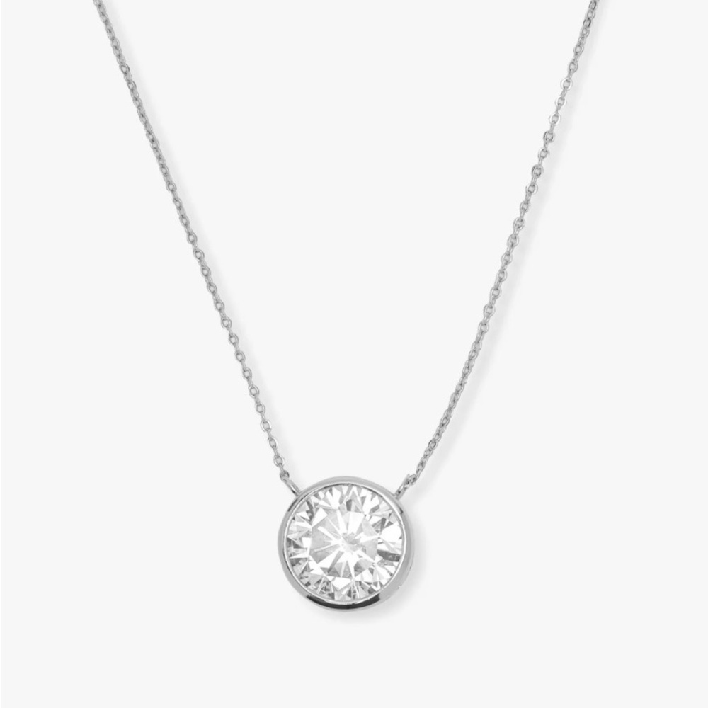 Melinda Maria Elegant Silver Necklace with Clear Gemstone